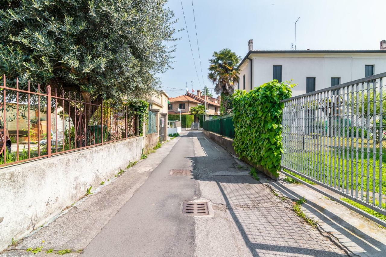 Prato Della Valle Roomy Flat Padua Exteriör bild